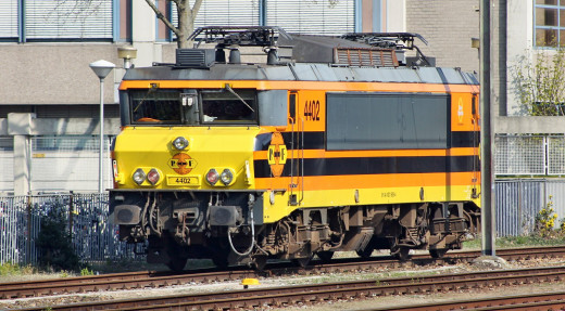 818286 (a): :2046x1127